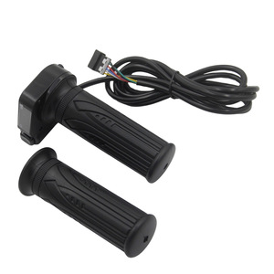 Aceleradores de Pulgar de Plástico 36/48V Multiusos, Resistentes y Amortiguadores, Empuñaduras de Manillar con Cable para Scooter Eléctrico - Product Image 1