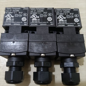 สวิตช์ประตูนิรภัย Schmersal Az 17-02zrk มาตรฐาน IEC 60947-5-1 ระดับ IP67 อุปกรณ์ควบคุมอุตสาหกรรม - Product Image 3