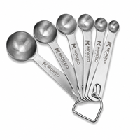 Kit de café barista personnalisable avec gobelets isothermes en acier inoxydable, cuillères doseuses et pinces dans un coffret cadeau pour les promotions de bureau et d'événements