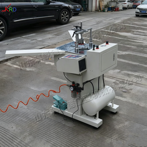 Machine à clouer les coins CNC pneumatique de haute qualité 90 ° -135 °   Connecteur de cadre photo pour moulures en <span class=keywords><strong>bois</strong></span> massif et mousse PS - Product Image 4