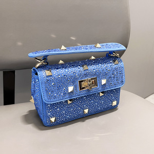 새로운 여성용 화려한 접착식 라인스톤 가방 패션 리벳 가방 유명 디자이너 핸드백 여성용 광저우 가방 도매 - Product Image 6