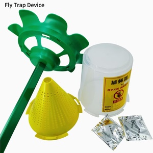 Piège à mouches pour la lutte antiparasitaire en extérieur - Attrape-mouches suspendu réutilisable pour la ferme, le jardin et la maison - Product Image 4