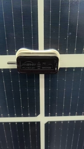 Panneaux solaires monocristallins 580W 600W 610W 620W 540W 545W 550W 450W 460W 650W 670W 680W Module photovoltaïque demi-cellule pour la production d'énergie - Product Image 4