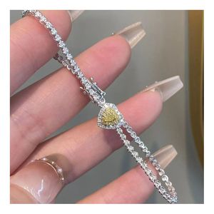 Pulsera de Diamantes Naturales Xinfly de 0.73ct, Brazalete de Oro de 18K con Forma de Corazón, Joyería Fina y Elegante para Bodas y Compromisos - Product Image 1