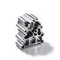 Pièces usinées CNC en acier inoxydable sur mesure, pièces de machines en aluminium usinées CNC 5 axes