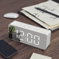 Horloge de bureau à pendule, affichage numérique électronique de l'heure, petit ornement, horloge multifonctionnelle avec fonction snooze et alarme