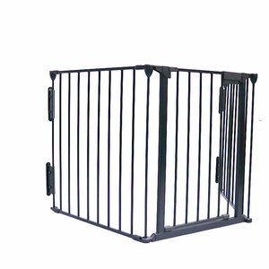 Barreira Metálica Dobrável para Animais de Estimação, Barreira Retrátil de Aço Durável para Uso Interno, Design Portátil e Ajustável - Product Image 1