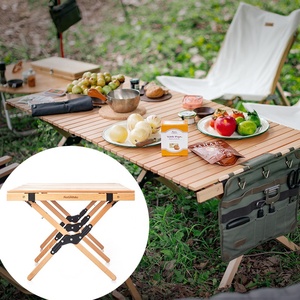 <span class=keywords><strong>Table</strong></span> pliante en bois massif portable pour le <span class=keywords><strong>camping</strong></span> et les pique-niques en plein air Naturehike - Product Image 4