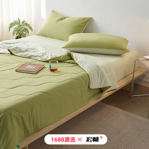 Summer <b>Quilt</b> 150x200cm Cooling Home Use Polyester Cotton Bamboo Fiber Quilting - Product Image 1