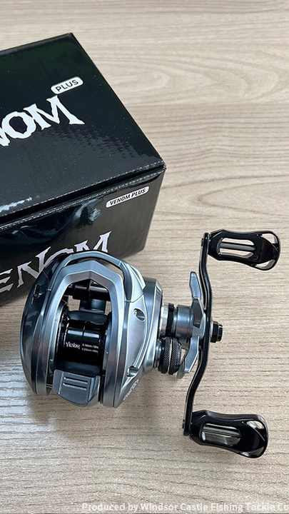 VENOM PLUS 8.1:1高速ベイトキャスティングリール超軽量111ボール  