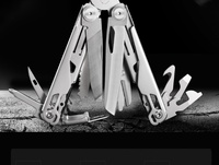 Ensemble multifonctionnel d'outils de survie EDC pour l'extérieur, ciseaux détachables, couteau pliant, outils multi-usages d'urgence pour le bricolage industriel