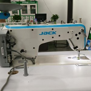 Secondhand JACK Quiet Automatic Computerized Single Needle Lockstitch <b>Sewing</b> Machine Used <b>for</b> Leather - Product Image 2