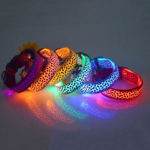 KingHon Led Dog Pets Collars Usb Rechargeable With Design Glowing Dog Collar Adjustable Flashing Collar Led for Dogs - Product Image 2