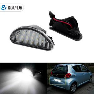 Luz LED para matrícula de Toyota Aygo 81270-0H010, carcasa transparente blanca, tipo empotrado, para uso trasero - Product Image 1