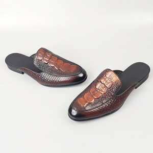 Fashion Men's Genuine Leather Closed Toe Mules Anti Slip Rubber Outsole All Seasons <b>Clogs</b> - Product Image 2