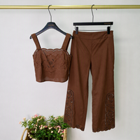 Ensemble deux pièces femme AIMEISI personnalisé, style Old Money, en coton et lin respirant, avec débardeur et pantalon brodés