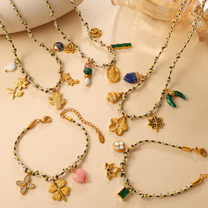 Conjunto de Collares en Capas con Colgante de Flor de Cactus en Aleación de Zinc, Joyería para Mujer, Accesorios de Moda, Diseño Multielemento - Product Image 3