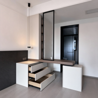 Coiffeuse flottante sur mesure avec cloison de séparation, table de maquillage moderne de luxe pour chambre principale avec commode à 3 tiroirs pour suite personnalisée