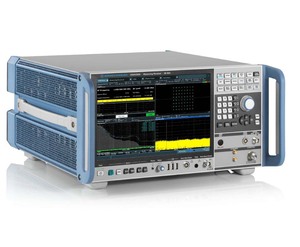 Analyseur de spectre Rohde & Schwarz FSMR3000 90 GHz, récepteur de mesure, instrument de test en métal et plastique bleu et gris, prix usine - Product Image 4