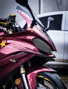 Film de protection de carrosserie automobile et <span class=keywords><strong>moto</strong></span> en PET PVC <span class=keywords><strong>auto</strong></span>-réparant, anti-UV, haute brillance, effet métallique liquide, avec changement de couleur - Product Image 5