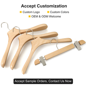Perchas <span class=keywords><strong>de</strong></span> Madera Natural Personalizables LINDON OEM para Hoteles <span class=keywords><strong>de</strong></span> 5 Estrellas y Tiendas <span class=keywords><strong>de</strong></span> <span class=keywords><strong>Ropa</strong></span> <span class=keywords><strong>de</strong></span> Alta Gama - Product Image 4
