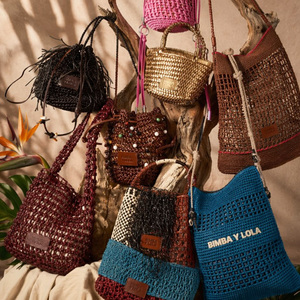 Bolso de Mano de Gran Capacidad, Diseño de un Solo Hombro, Material Suave de Alta Calidad, Personalizable con Logotipo OEM, para el Verano - Product Image 1