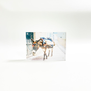 Cheap <strong>Bulk</strong> 5x7 Inches Thick Acrylic <strong>Picture</strong> Display <strong>Frames</strong> for Desktop Bookshelf Standing - Product Image 2