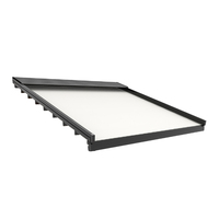 Auvent rétractable en aluminium automatique résistant au vent de protection contre la pluie douanière pour restaurant