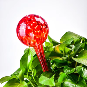 Ventes d'usine Verre coloré soufflé à la main Arrosage des plantes Pot coloré Globes d'arrosage <span class=keywords><strong>automatique</strong></span> Ampoules d'arrosage <span class=keywords><strong>automatique</strong></span> - Product Image 4