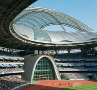 Bâtiments commerciaux modernes en structure acier préfabriquée, super stades, terrains de football, terrains de sport