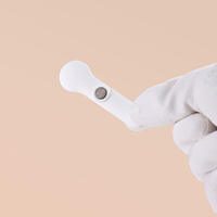 Récipient d'emballage de gommage au beurre corporel pour masque facial cosmétique rond en gros pot de crème pour les yeux et le visage en plastique avec cuillère