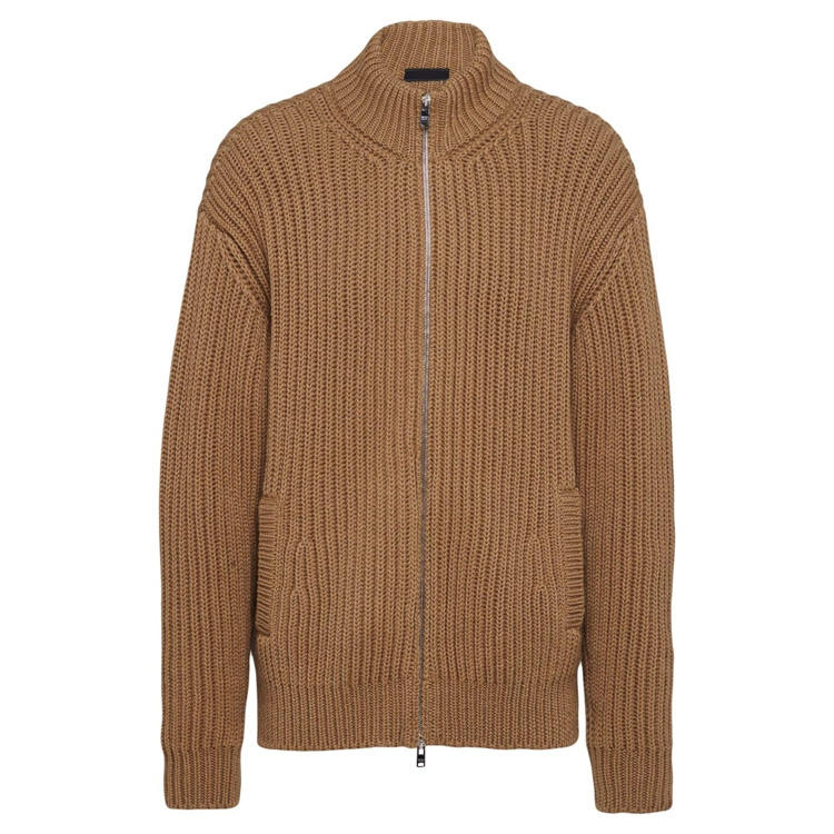 สีน้ำตาลอ่อน