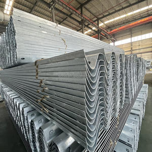 Barriera di Sicurezza Stradale Economica a Profilo W, Guardrail in Acciaio per Traffico in Vendita - Product Image 3