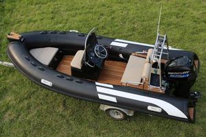 15.8 pieds RIB480 PVC <span class=keywords><strong>semi</strong></span>-<span class=keywords><strong>rigide</strong></span> gonflable Sport Yacht <span class=keywords><strong>bateau</strong></span> de pêche en fibre de verre à grande vitesse avec moteur à la dérive - Product Image 6