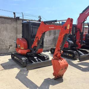 Mini-excavatrice Kubota U30 d'occasion, 3 tonnes, rotation zéro, avec déplacement latéral de la flèche, moteur Kubota D1703, profondeur de fouille de 2,88 m - Product Image 3