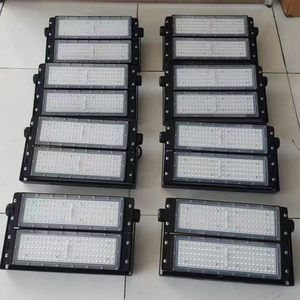 ไฟสปอร์ตไลท์ LED สำหรับ<span class=keywords><strong>สนาม</strong></span>แพเดิล 200W ระดับมืออาชีพ สำหรับ<span class=keywords><strong>สนาม</strong></span><span class=keywords><strong>เทนนิส</strong></span>และสนามกีฬาแพเดิล ไฟสปอร์ตไลท์ LED กันน้ำ - Product Image 1