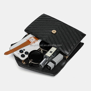 Nuove borse a <span class=keywords><strong>tracolla</strong></span> da donna nere lussuose borse a <span class=keywords><strong>tracolla</strong></span> quadrate in <span class=keywords><strong>pelle</strong></span> da donna a catena Sacs Main Pour Femmes - Product Image 6