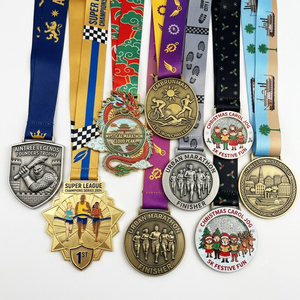 Badge <span class=keywords><strong>de</strong></span> club mondial, <span class=keywords><strong>coupe</strong></span> <span class=keywords><strong>de</strong></span> football, médaille en métal plaqué or 3D, style antique, gaufrage traditionnel, avec ruban - Product Image 5