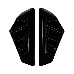 สติ๊กเกอร์ตกแต่งช่องระบายอากาศบังโคลนรถยนต์ BMW X5 G05 LCI M Sport สีดำเปียโนลายคาร์บอนไฟเบอร์แบบมีกาวติดตัวถัง ปี 2023+ - Product Image 5