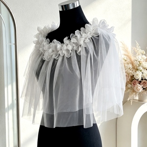 YouLaPan Capa Minimalista <span class=keywords><strong>de</strong></span> Malla Transparente con Flores 3D y Perlas para Novia, Ideal para Bodas en Jardín, Registro <span class=keywords><strong>Civil</strong></span> y Fotografía, Modelo MG57 - Product Image 5