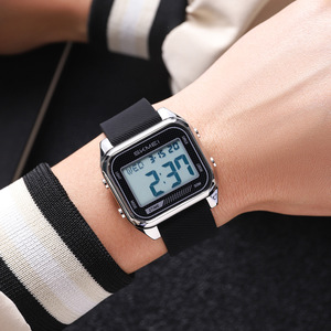 Skmei Digital Watch Men Black Silicone Strap Waterproof Luminous Sports Watch With Alarm Date Stopwatch Feature - Product Image 3