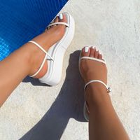 Chaussures populaires de sandales de lacets de plate-forme des femmes faites sur commande pour des filles