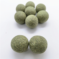 Vente en gros de boules d'herbe à chat naturelles Silvervine Stick avec boule de chat à la menthe pour chats