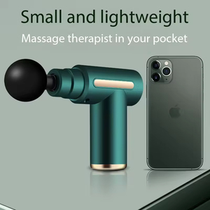 Pistolet de massage sans fil plaqué or avec moteur sans balais, 4 têtes de massage, 6 vitesses réglables, personnalisable, 1200 mAh, vente en gros usine - Product Image 6