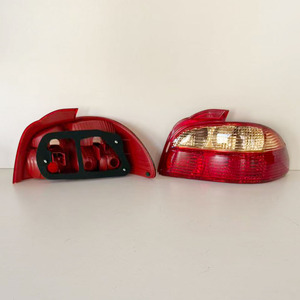 Luces Traseras para Automóvil T220 para <span class=keywords><strong>Toyota</strong></span> <span class=keywords><strong>Avensis</strong></span> 81561-05090 81551-05090 2000-2003 ST220L AZT220 ZZT221, un Par - Product Image 4
