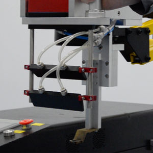 Máquina de soldadura de espejo de galvanómetro portátil para aplicaciones versátiles de PCB - Product Image 2