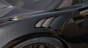Kit de Carrocería de Fibra de Carbono Estilo NV para Artura 2021 - Nuevo, Autoadhesivo, Incluye Difusor Delantero - Product Image 5