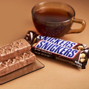 Hot Snicker Peanut Sandwich Barra de chocolate 24*51g Barra energética Snack Candy en caja - Product Image 6