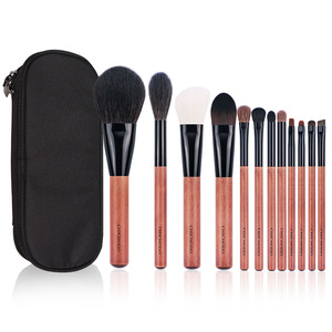 Juego de 12 Brochas de Maquillaje de Madera de Pera Clara, Brochas de Fibra Sintética y Pelo Animal para Base, Mango de Madera, Set Completo - Product Image 3