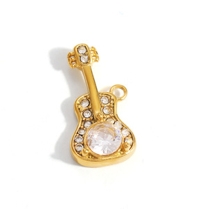 SUMMLY DIY Vente en gros de pendentifs en forme de fleur, de <span class=keywords><strong>chat</strong></span>, de poisson, de cœur, plaqués <span class=keywords><strong>or</strong></span> 18 carats, en acier inoxydable, breloques de plage, bijoux de mode - Product Image 2